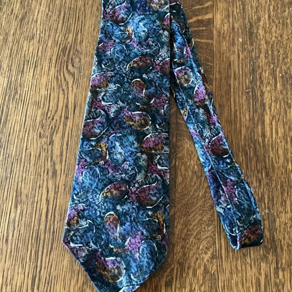 Countess Mara Vintage Men's Silk Tie Abstract Blue And Purple Swirls